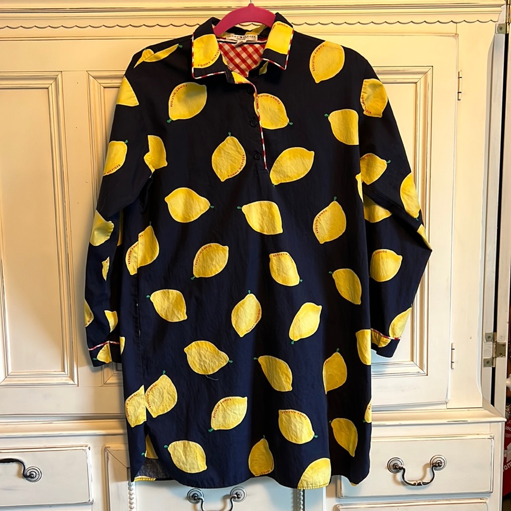 Tommy Hilfiger night shirt